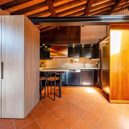 Apartmentsarena - Residenza Degli Scaligeri - Piazza Erbe * Verona