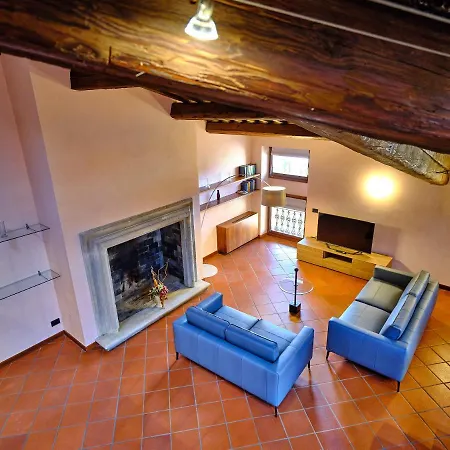 Apartmentsarena - Residenza Degli Scaligeri - Piazza Erbe شقة