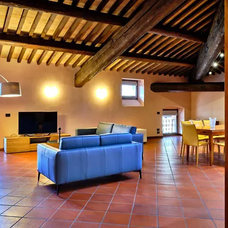 Apartmentsarena - Residenza Degli Scaligeri - Piazza Erbe Apartment *